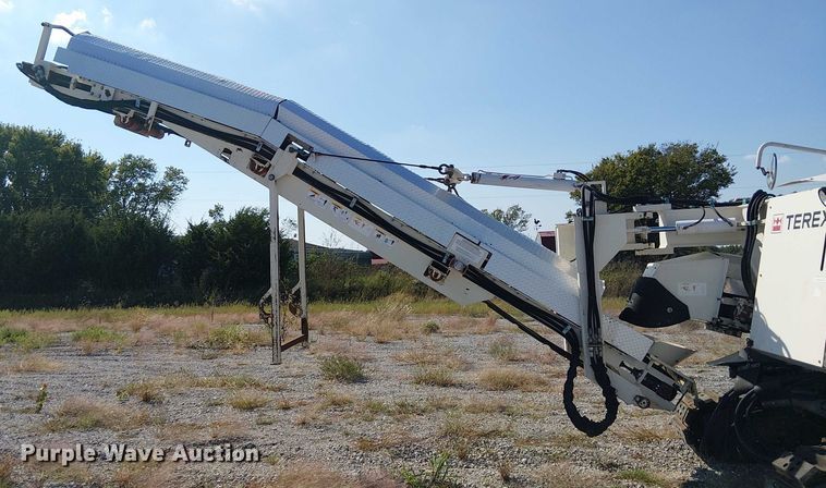 image for item NU9733 2007 Terex PR330T cold planer