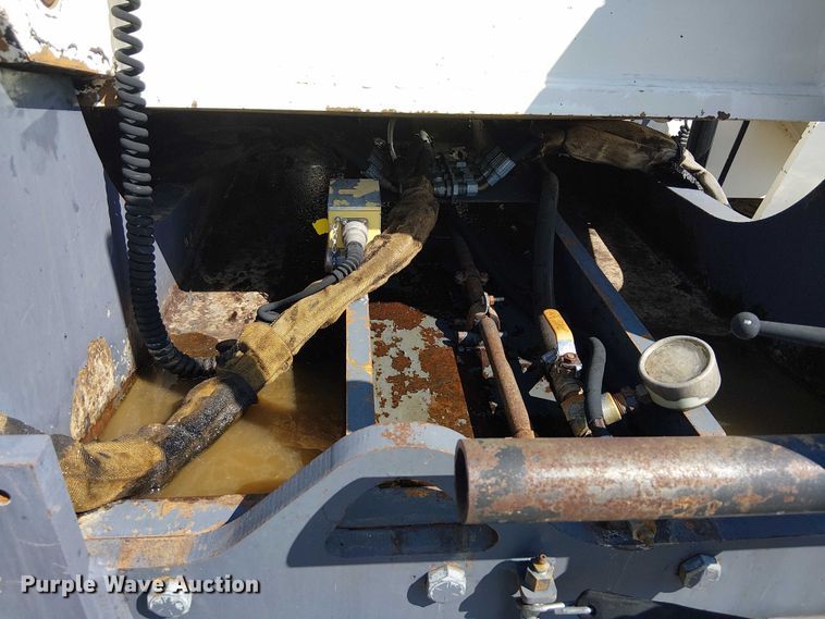 image for item NU9733 2007 Terex PR330T cold planer