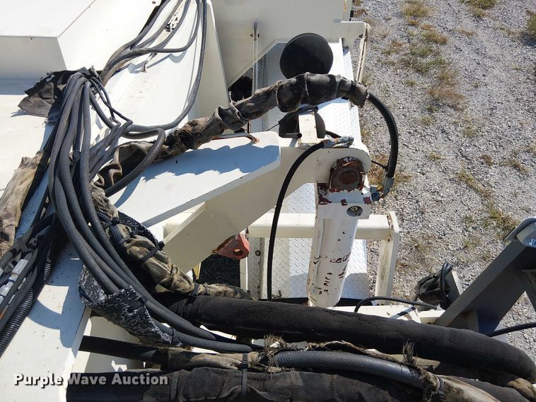 image for item NU9733 2007 Terex PR330T cold planer