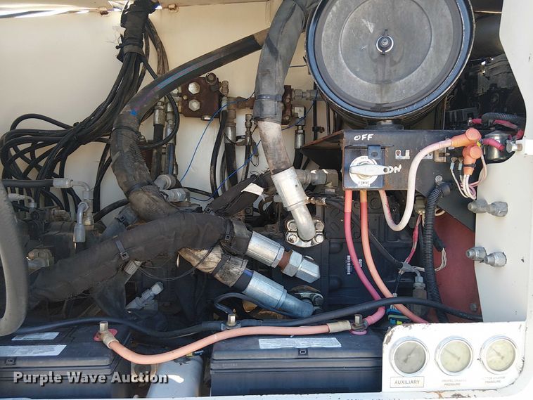 image for item NU9733 2007 Terex PR330T cold planer