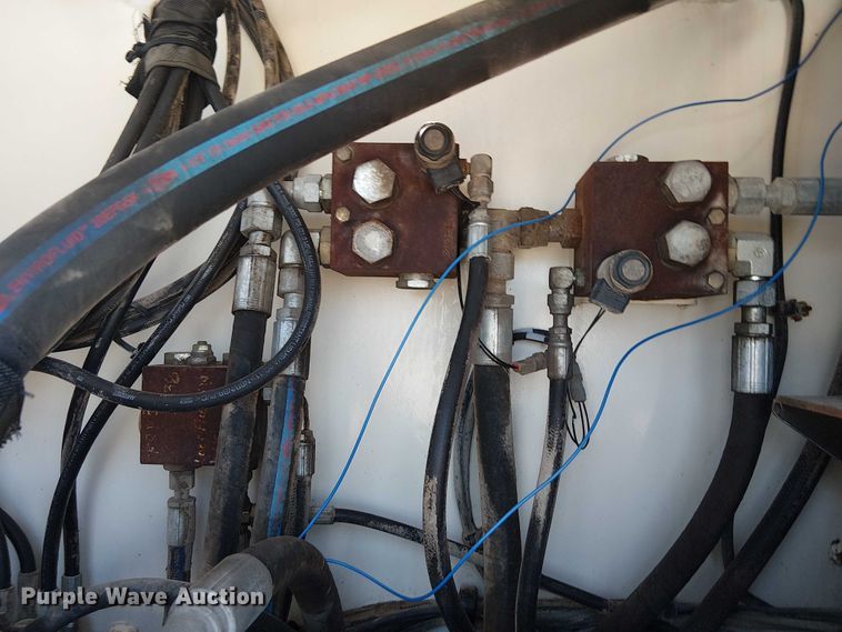 image for item NU9733 2007 Terex PR330T cold planer