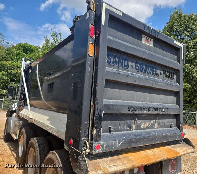 image for item YA0870 2023 Kenworth T880 dump truck