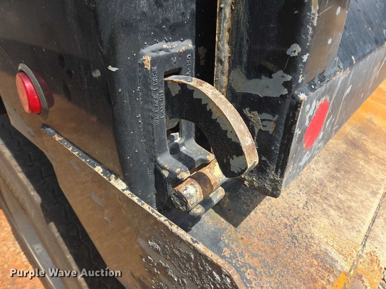 image for item YA0870 2023 Kenworth T880 dump truck