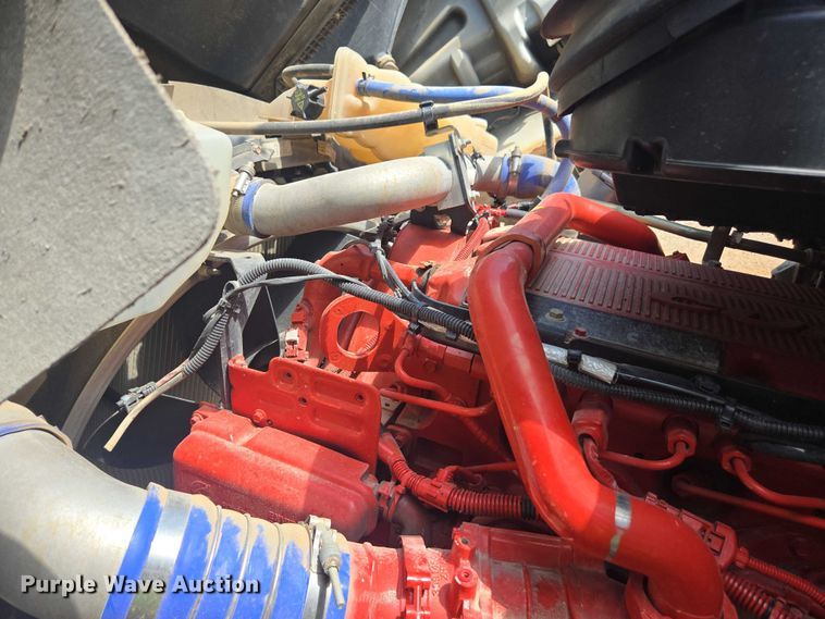 image for item YA0870 2023 Kenworth T880 dump truck