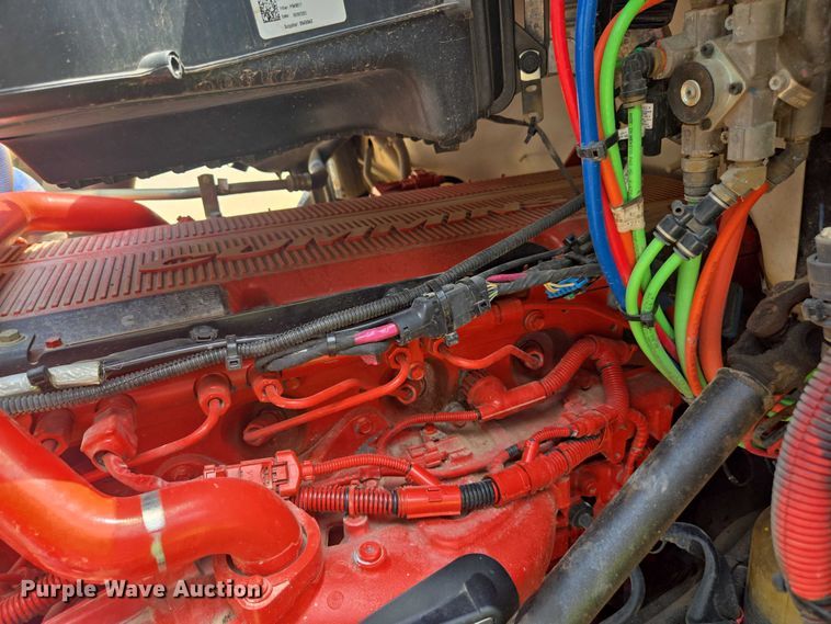 image for item YA0870 2023 Kenworth T880 dump truck