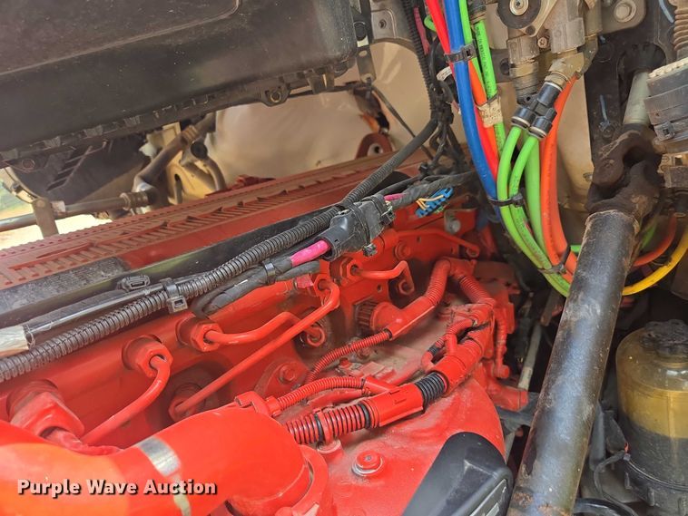 image for item YA0870 2023 Kenworth T880 dump truck