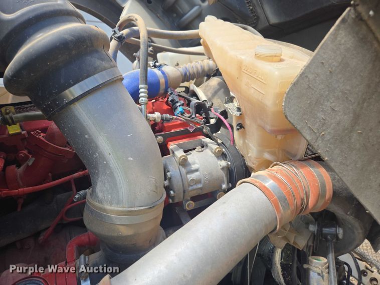 image for item YA0870 2023 Kenworth T880 dump truck