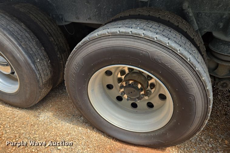 image for item YA0870 2023 Kenworth T880 dump truck