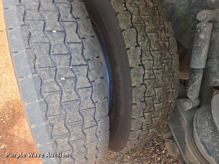 image for item YA0870 2023 Kenworth T880 dump truck