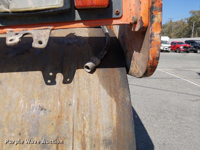 image for item YA0982 2009 Hamm HD110 double drum vibratory roller