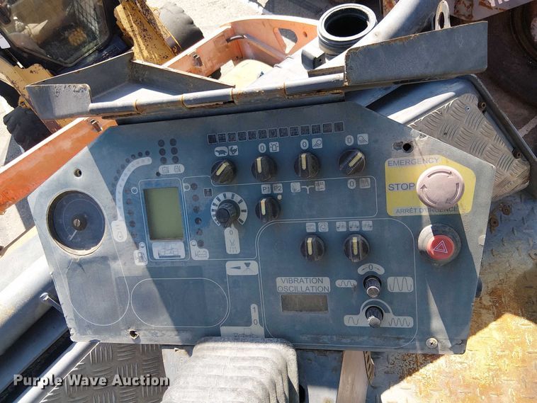 image for item YA0982 2009 Hamm HD110 double drum vibratory roller