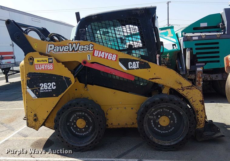 MINI CARGADOR SOBRE RUEDAS 2012 CATERPILLAR 262C
