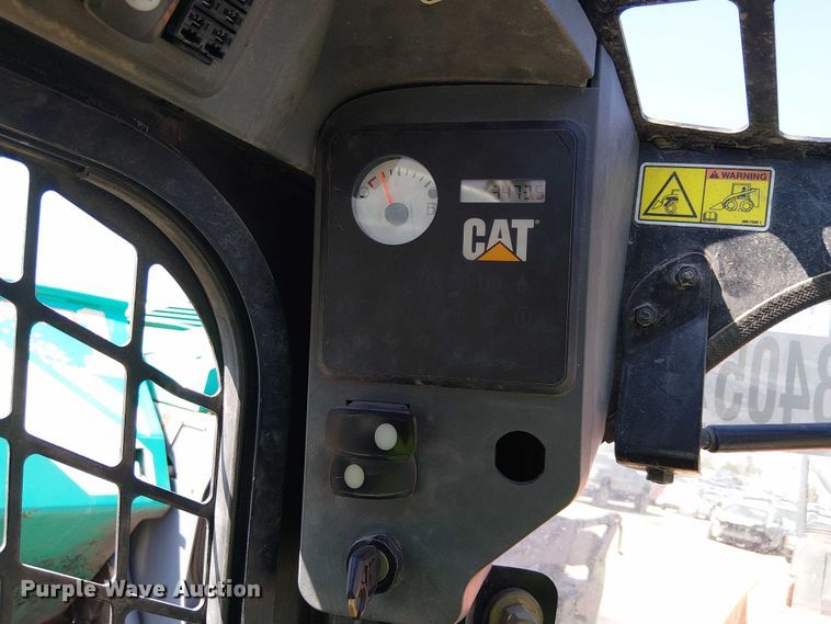 image for item YA0983 2012 Caterpillar 262C skid steer loader