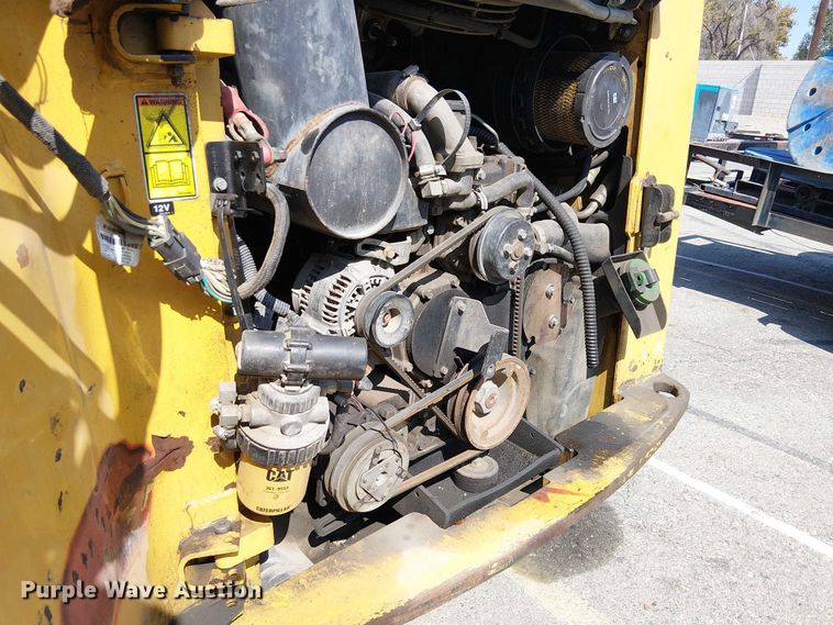 image for item YA0983 2012 Caterpillar 262C skid steer loader