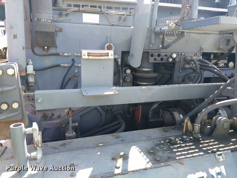 image for item YA0987 2010 Wirtgen Vision 5203-2 paver