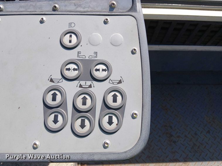 image for item YA0987 2010 Wirtgen Vision 5203-2 paver