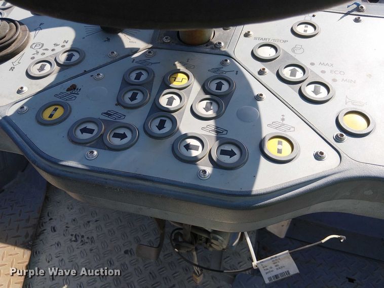 image for item YA0987 2010 Wirtgen Vision 5203-2 paver