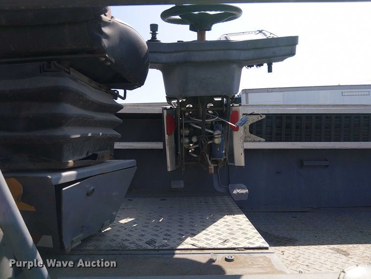 image for item YA0987 2010 Wirtgen Vision 5203-2 paver