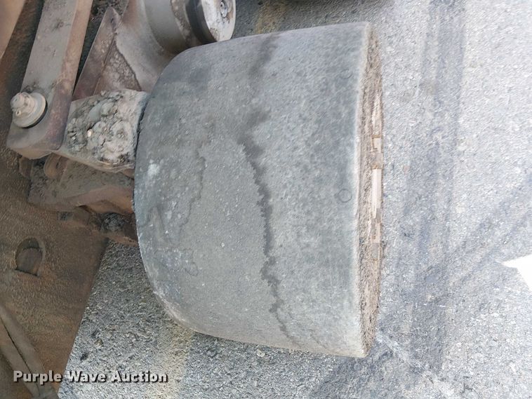 image for item YA0987 2010 Wirtgen Vision 5203-2 paver