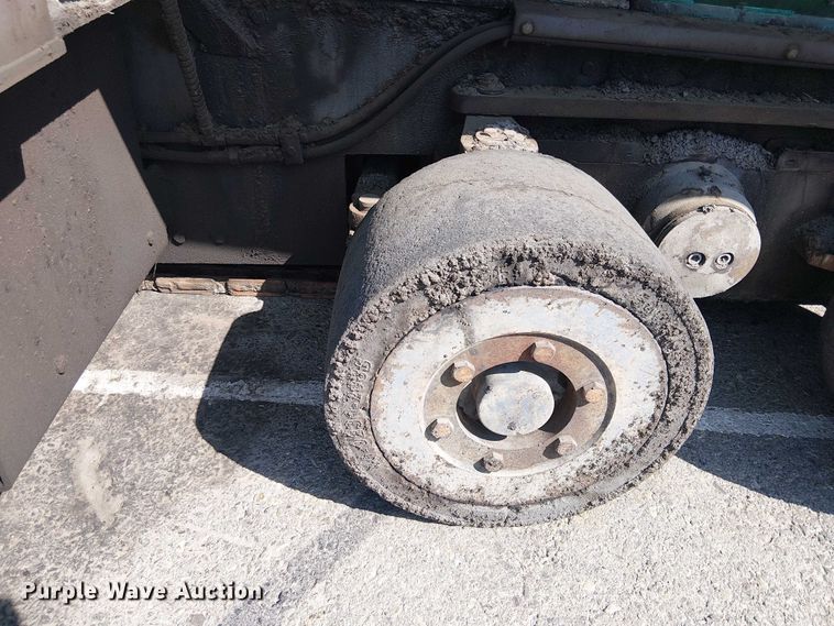 image for item YA0987 2010 Wirtgen Vision 5203-2 paver