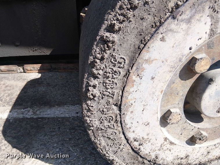 image for item YA0987 2010 Wirtgen Vision 5203-2 paver