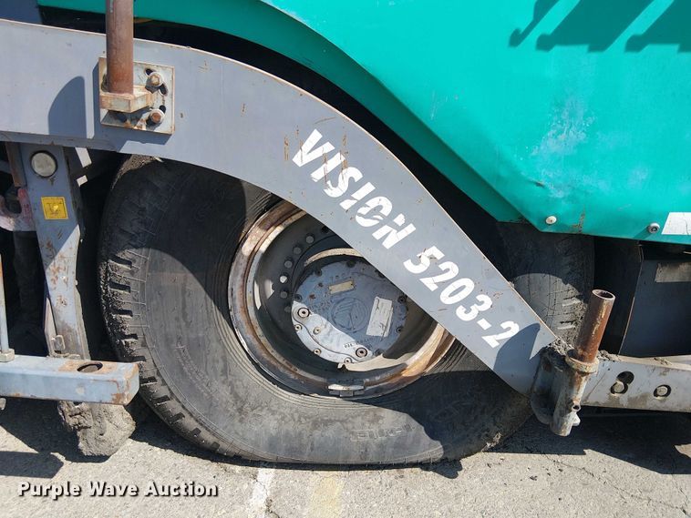 image for item YA0987 2010 Wirtgen Vision 5203-2 paver