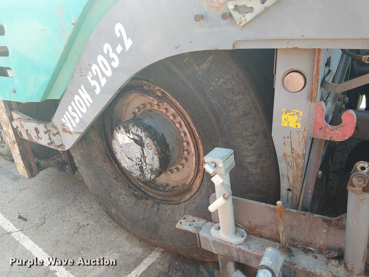 image for item YA0987 2010 Wirtgen Vision 5203-2 paver