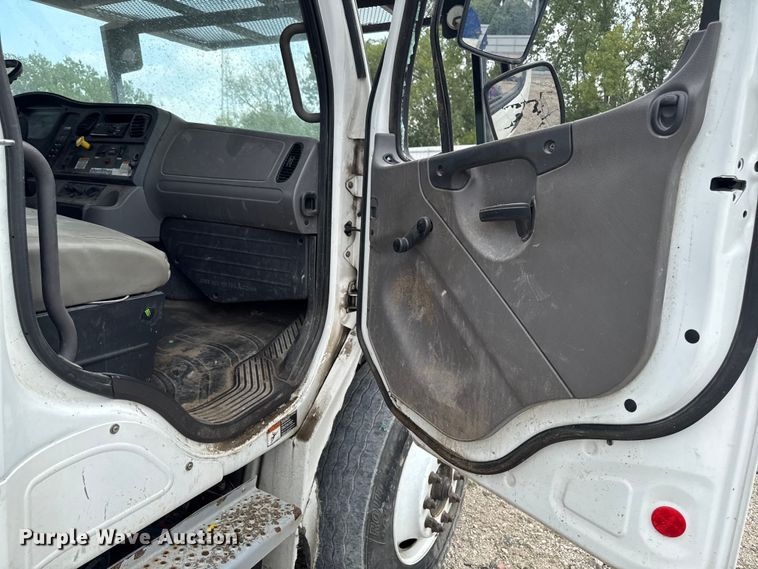 image for item YA1022 2020 Freightliner Business Class M2 forestry bucket truck