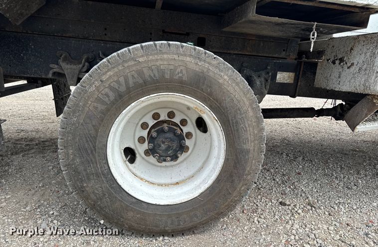 image for item YA1022 2020 Freightliner Business Class M2 forestry bucket truck