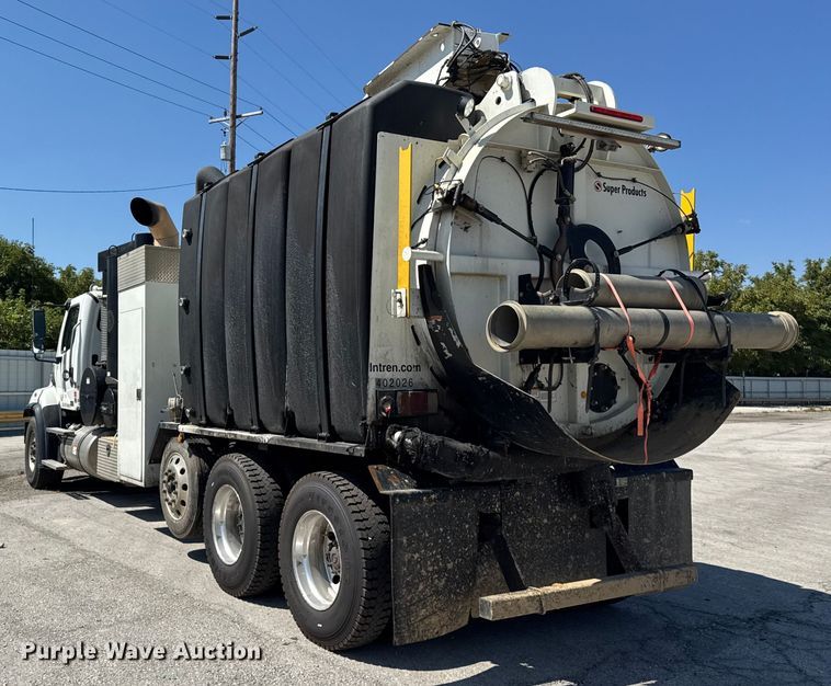 image for item YA1086 2020 Freightliner 114SD vacuum truck