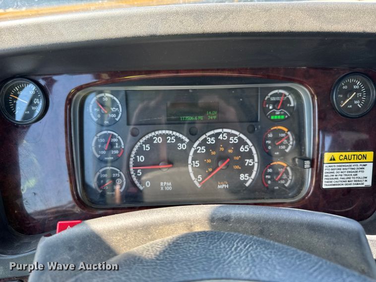 image for item YA1086 2020 Freightliner 114SD vacuum truck