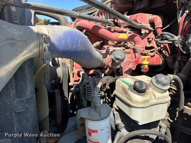 image for item YA1086 2020 Freightliner 114SD vacuum truck