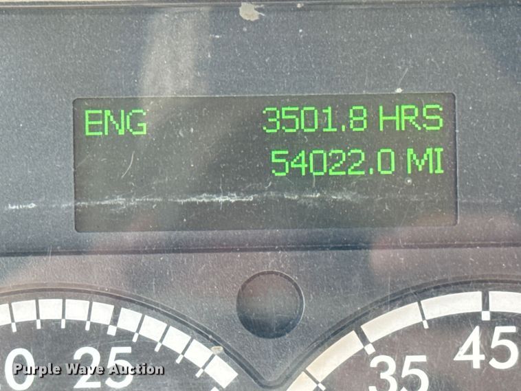 image for item YA1086 2020 Freightliner 114SD vacuum truck