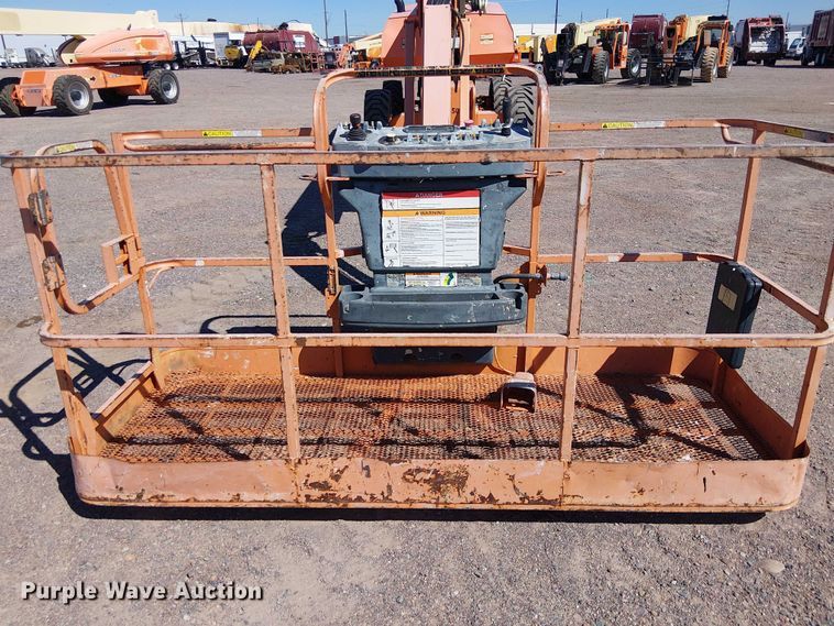 image for item YA1133 2008 JLG 860SJ boom lift