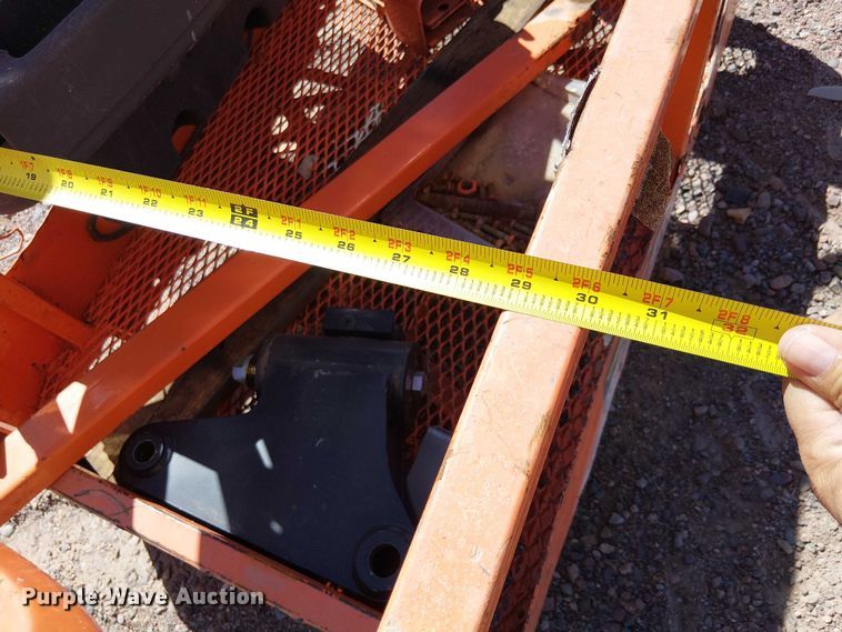 image for item YA1134 2007 JLG E400AJPN boom lift