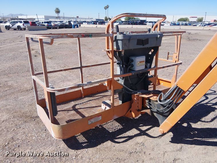 image for item YA1135 2011 JLG 600AJ boom lift