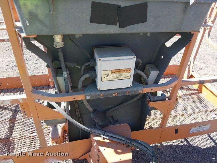 image for item YA1135 2011 JLG 600AJ boom lift