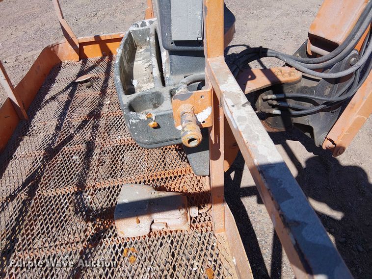 image for item YA1135 2011 JLG 600AJ boom lift