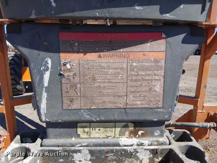 image for item YA1135 2011 JLG 600AJ boom lift