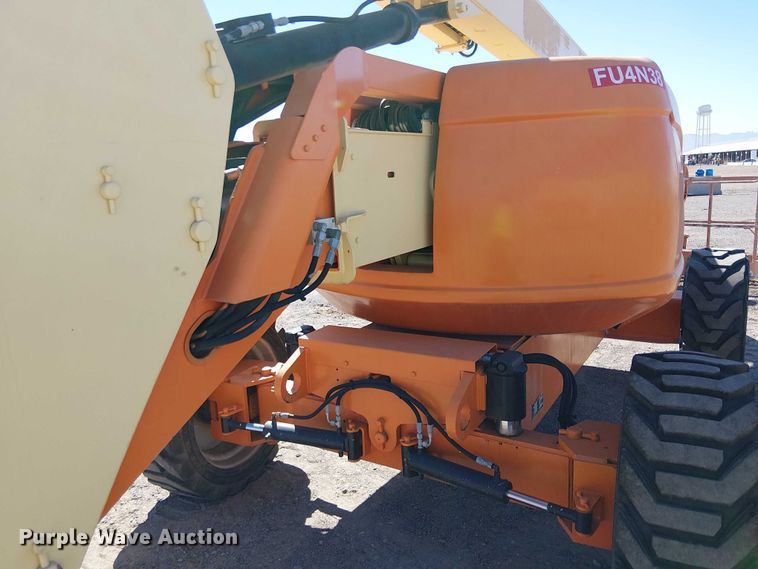 image for item YA1135 2011 JLG 600AJ boom lift