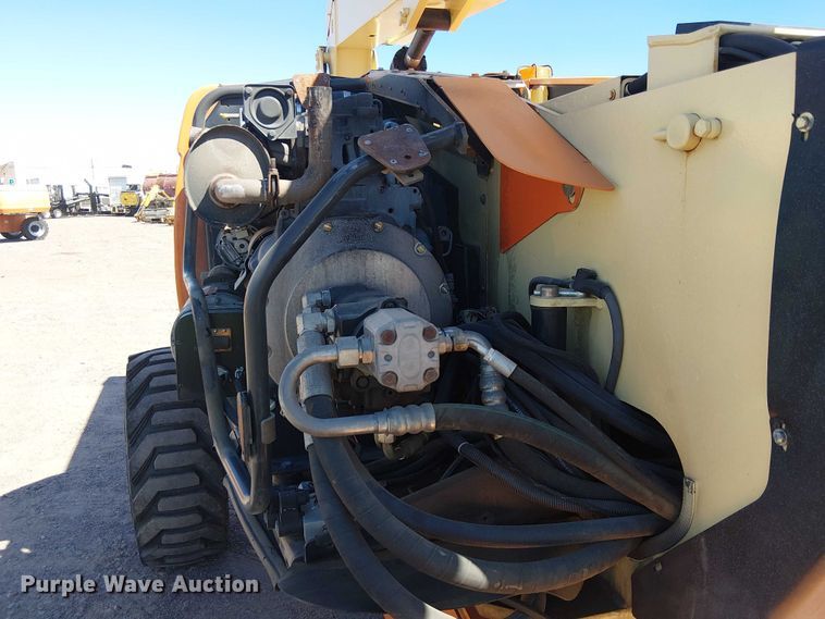 image for item YA1135 2011 JLG 600AJ boom lift