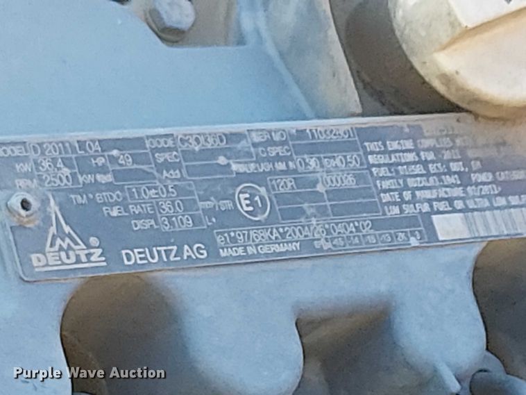 image for item YA1135 2011 JLG 600AJ boom lift