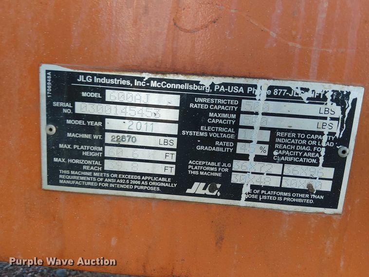 image for item YA1135 2011 JLG 600AJ boom lift