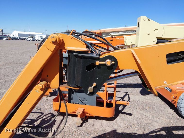 image for item YA1136 2011 JLG E300AJP boom lift