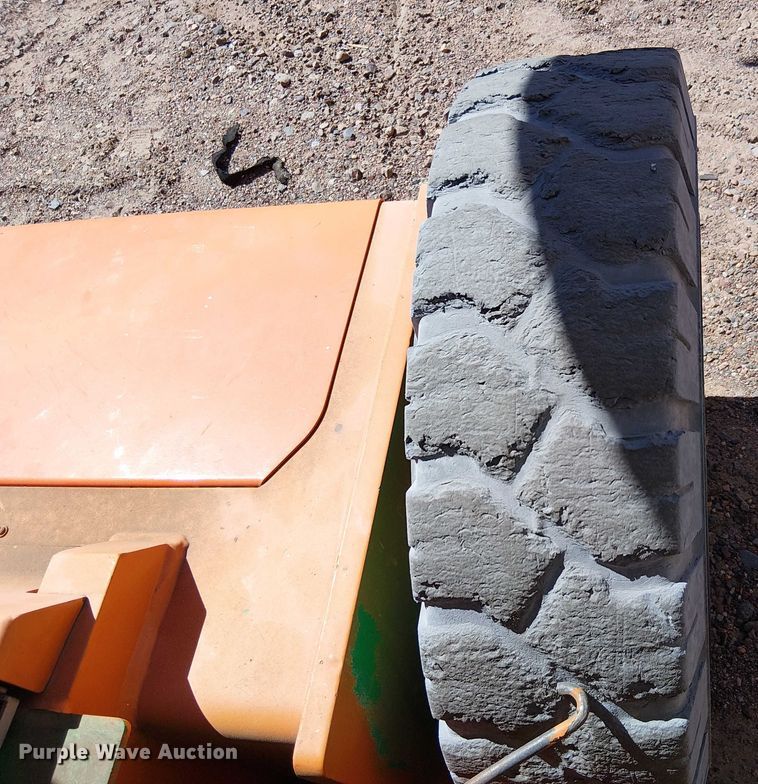 image for item YA1136 2011 JLG E300AJP boom lift