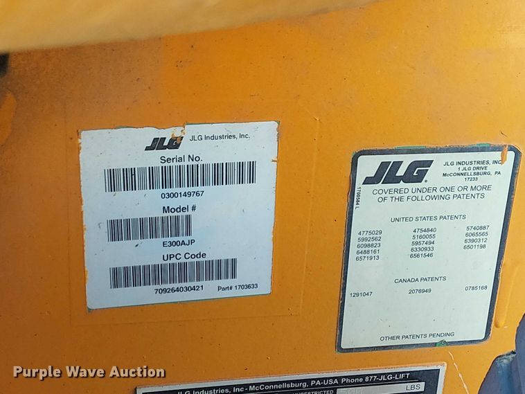 image for item YA1136 2011 JLG E300AJP boom lift