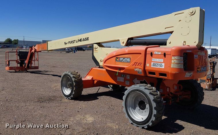 image for item YA1137 2011 JLG M600 boom lift