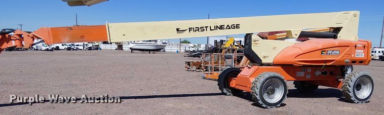 image for item YA1137 2011 JLG M600 boom lift