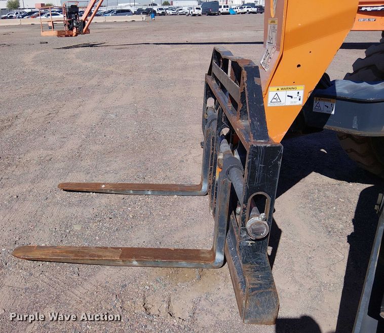 image for item YA1138 2009 JLG G12-55A telehandler