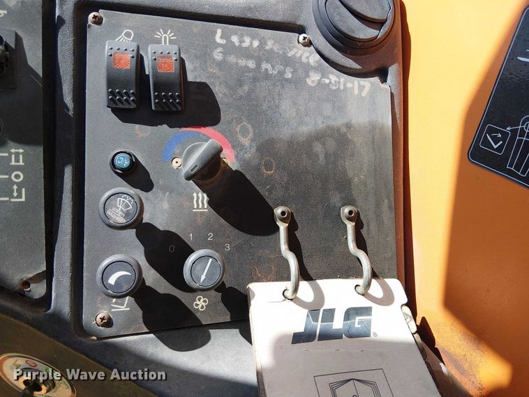 image for item YA1138 2009 JLG G12-55A telehandler